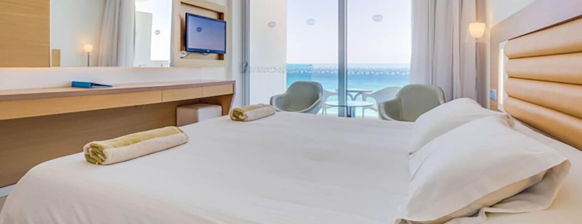 Vrissaki Beach Hotel Protaras Extérieur photo