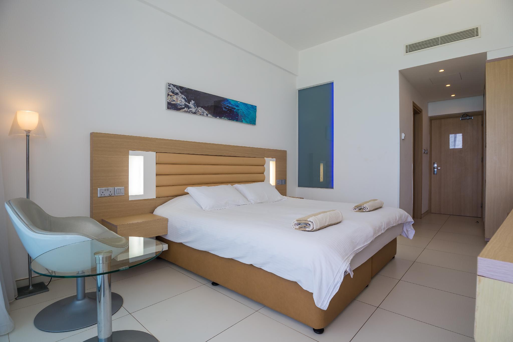 Vrissaki Beach Hotel Protaras Extérieur photo
