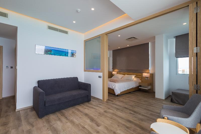 Vrissaki Beach Hotel Protaras Extérieur photo